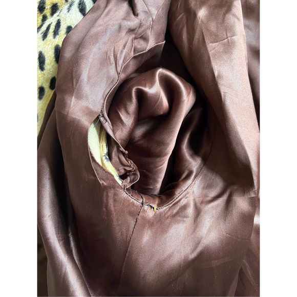 1950’s-1960’s Vintage Faux Leopard Fur Short Rope Wrap Coat with waist belt and - Picture 13 of 16